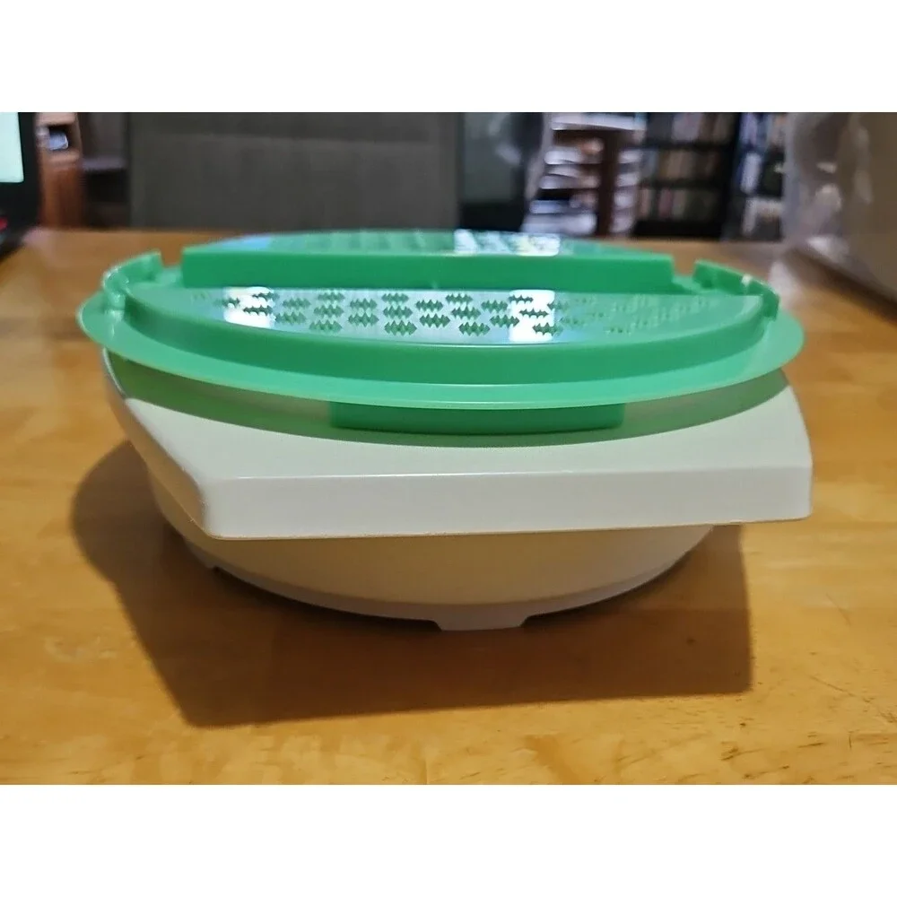Vintage Tupperware Jadeite Green Cheese Grater W/ Almond Bowl 2 Pc Set - No Lid